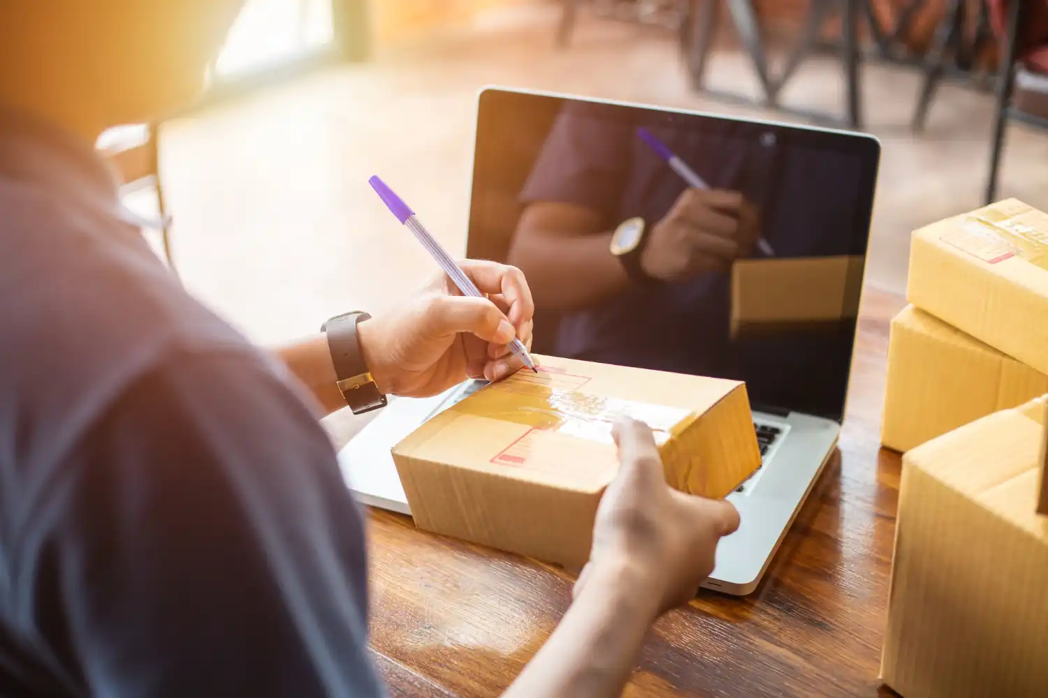 E-Commerce Shipping